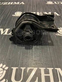 Подушка двигателя GD1 2WD задняя 50810SELT81 - фото 2089