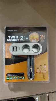 Разветвитель прикуривателя, 2 гнезда, 2 USB, 12/24V WF-0100 - фото 3133