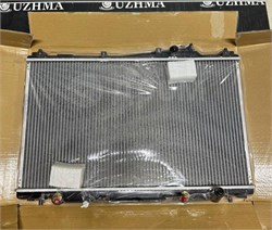 Радиатор охлаждения двигателя Stream RN1 74068