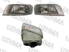 Фара противотуманная Toyota Premio AZT240 01-04 R 20428R N1