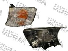Габаритный огонь Toyota CHASER GX100 L белый 22256L M4