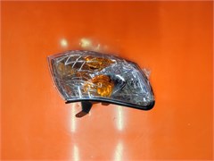 Габаритный огонь Toyota COROLLA  AE100 R хрусталь 21215D8R M2