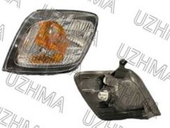 Габаритный огонь Toyota IPSUM SXM10 L белый 444L M3