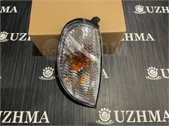 Габаритный огонь Toyota NADIA SXN10 98-01 R 4420R M3