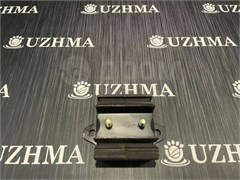Подушка двигателя D21 задняя  1132031G05