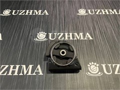 Подушка двигателя AE100 5A передняя   1236111160