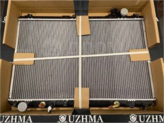 Радиатор охлаждения двигателя RX300 1MZ 75036