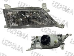 Фара Toyota Carina AT210 AT215 98-01 RH 20402R N5