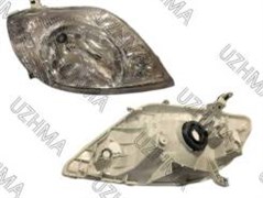 Фара Toyota Corolla NZE121 00-02 R 21211B5R L2