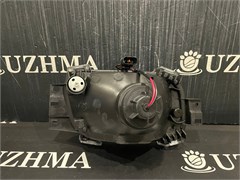 Фара противотуманная Mitsubishi Fuso Canter FE85 L 2142043L