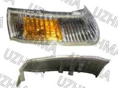 Габаритный огонь Toyota HIACE REGIUS L 26-105-L