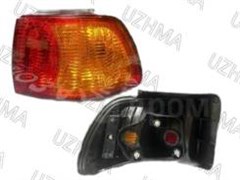 Стоп сигнал Toyota SXM10 R 44-28 R K